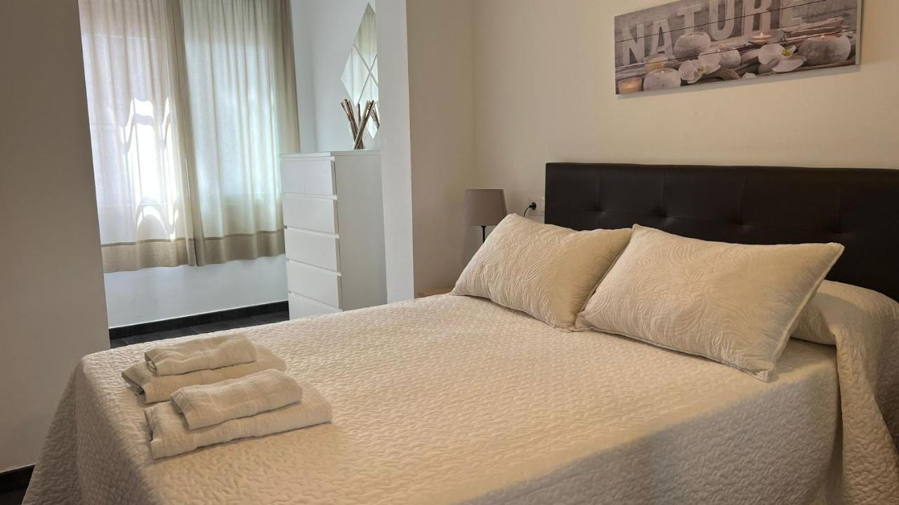 Apartamento Puente Romano Cordoba Luaran gambar